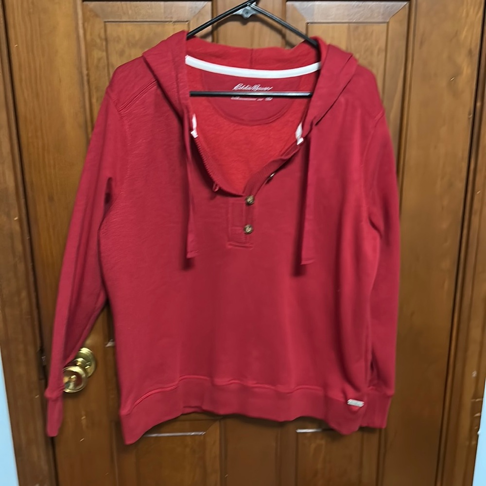 Eddie Bauer hoodie sweatshirt size L.